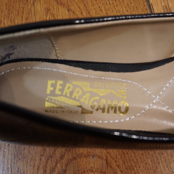 Ferregamo Womans Verrina Ballet Flats - Picture 4 of 6